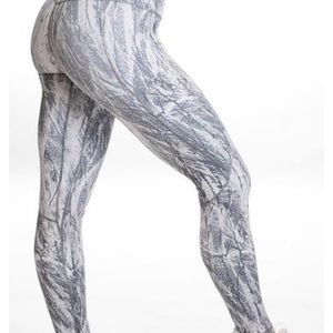 Ptula Leggings